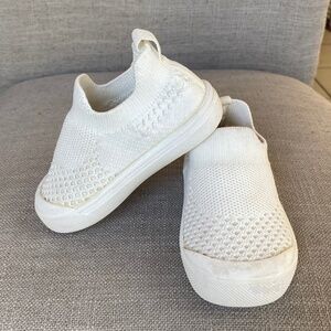 BMCiTYBM White Slip-On Infant Non-Slip First Walker Sneakers US Size 5
